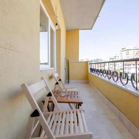Apartamento New Bazaar - Steps From Center *